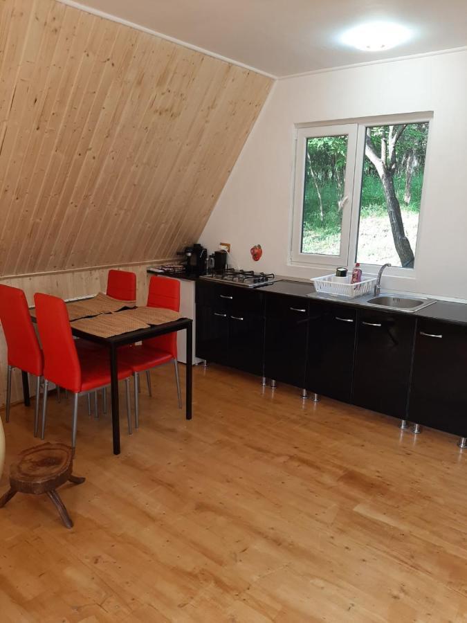 Cabana Din Livada Pucioasa Extérieur photo