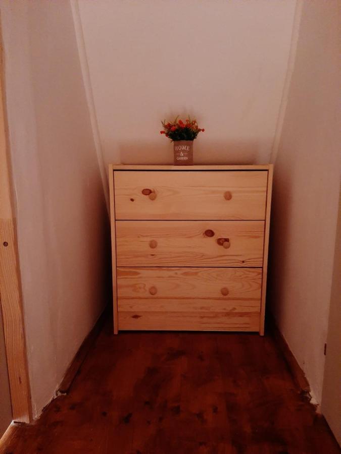 Cabana Din Livada Pucioasa Extérieur photo