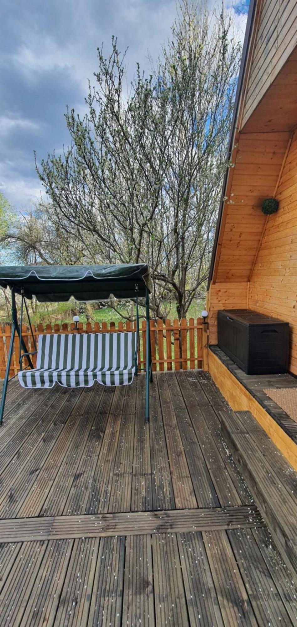 Cabana Din Livada Pucioasa Extérieur photo