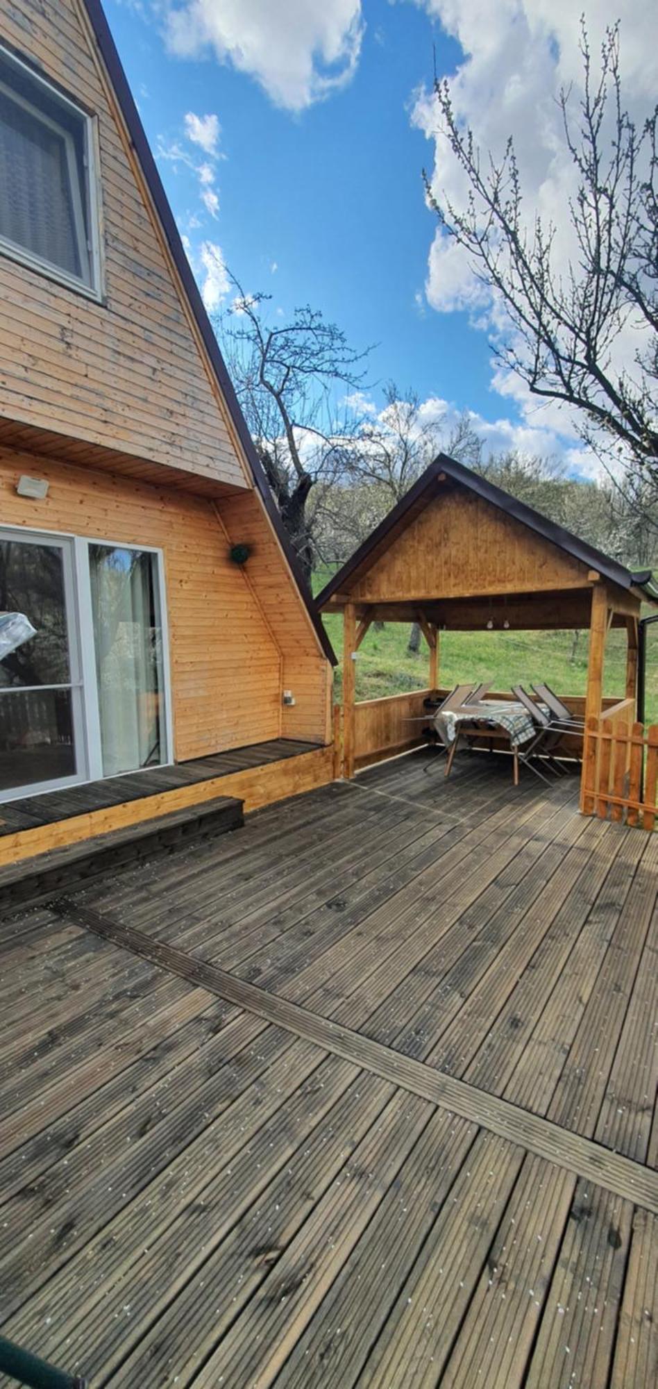 Cabana Din Livada Pucioasa Extérieur photo