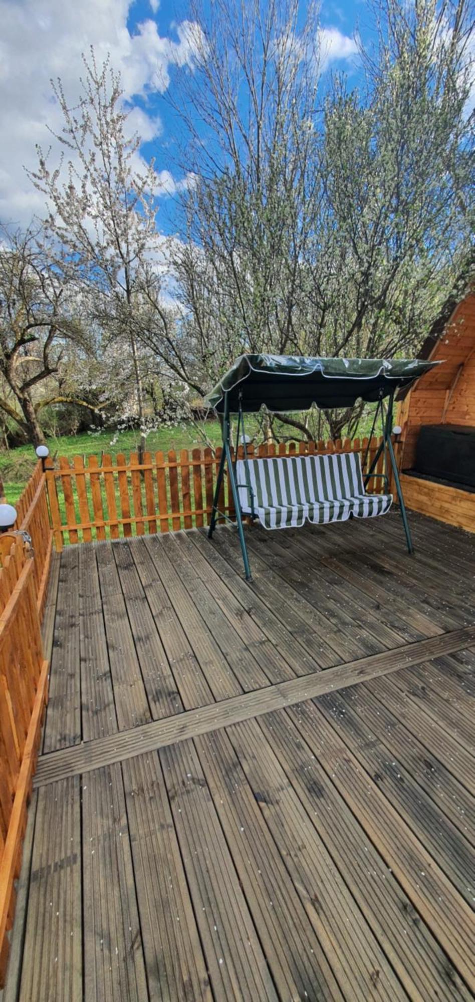 Cabana Din Livada Pucioasa Extérieur photo